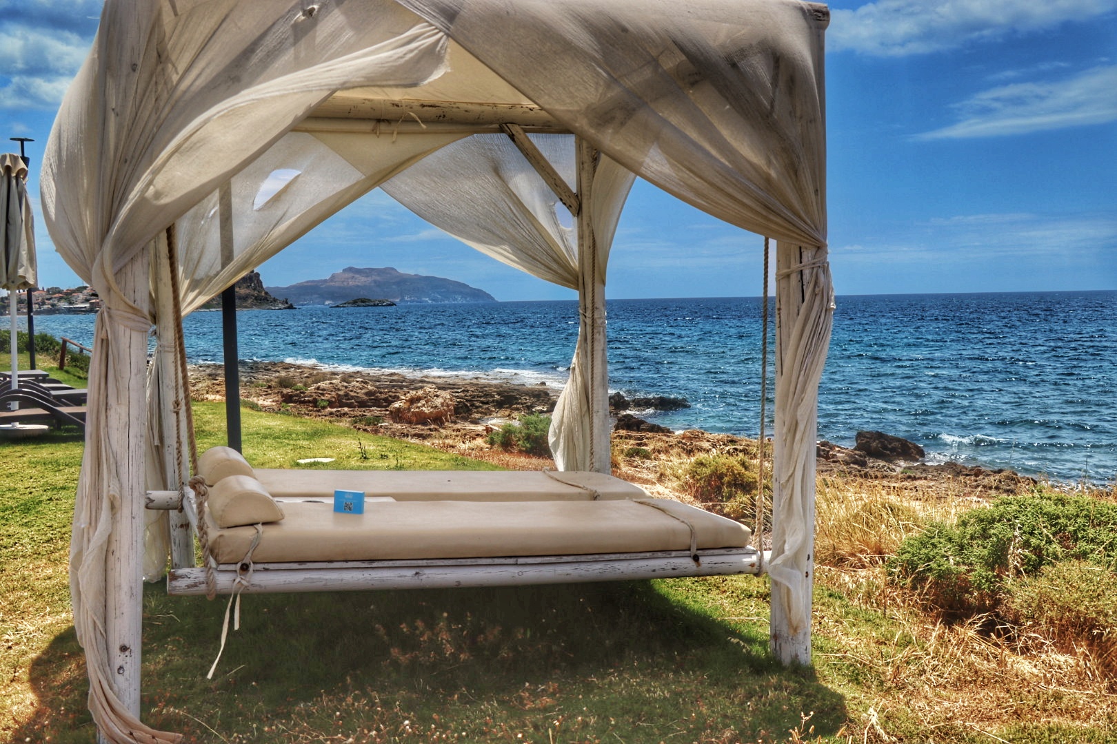 Luxury Canopy Daybed — Alas Resort & Spa, Ελαία 23052, Peloponnese