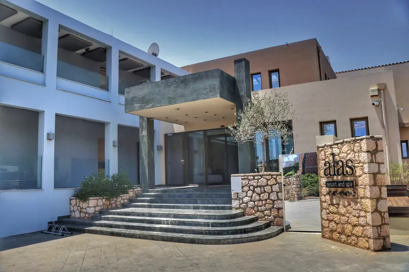 Resort Entrance — Alas Resort & Spa, Ελαία 23052